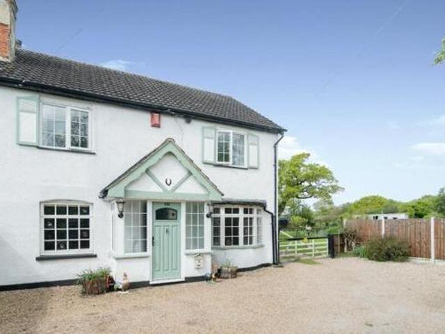 House for sale in Wickford, Essex