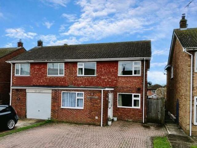 House for sale in Willesborough Lees, Bridgefield