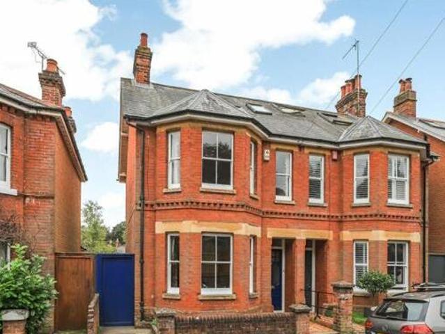 House for sale in Fulflood, Hampshire