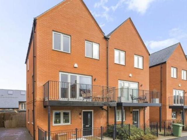House for sale in Headbourne Worthy, Hampshire