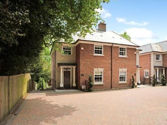 House for sale in Hampshire