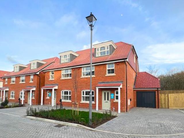 House for sale in Lambourn, West Berkshire