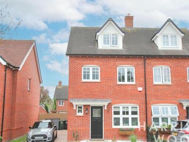 House for sale in Chipping Hill, Essex