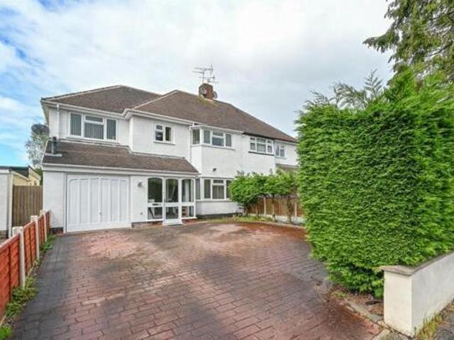 House for sale in Merryhill, West Midlands