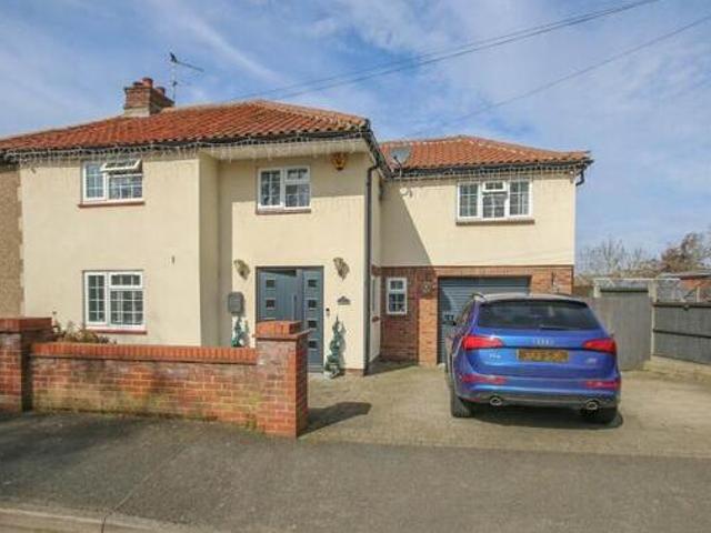 House for sale in Lyons, Greater London