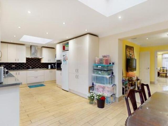 Farm for sale in Ruislip, Greater London