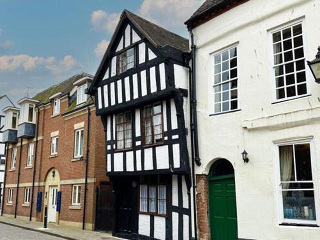 House for sale in Diglis, Worcestershire