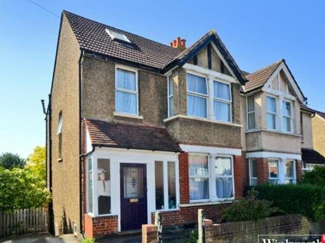 House for sale in Surrey, England