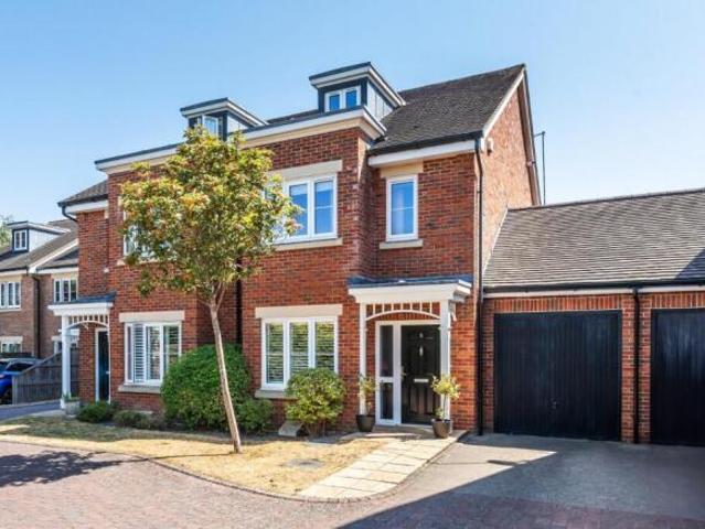 Farm for sale in Westborough, Surrey