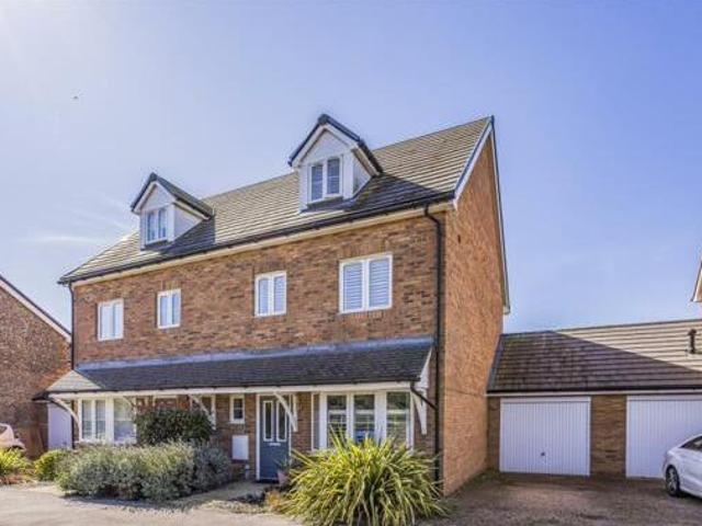 House for sale in Bognor Regis, Arun