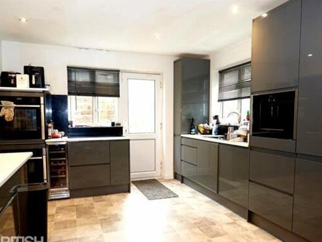 House for sale in Preston Plucknett, Yeovil