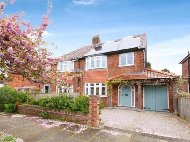 House for sale in Chapelfields, High Field