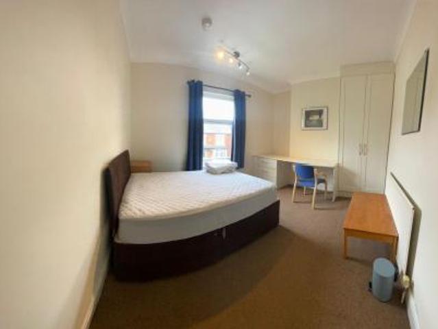 House for rent in Poolfields, Butterton