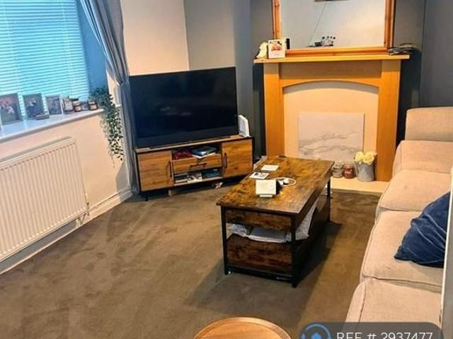 House for rent in Hesters Way, Golden Valley