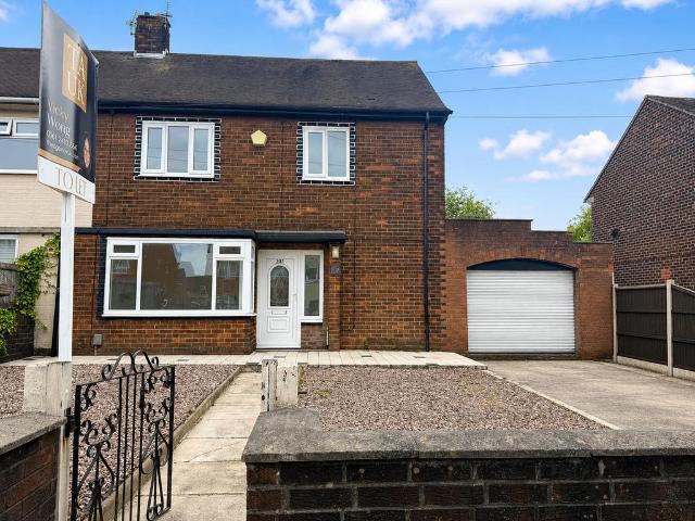 House for rent in Burnedge, Greater Manchester