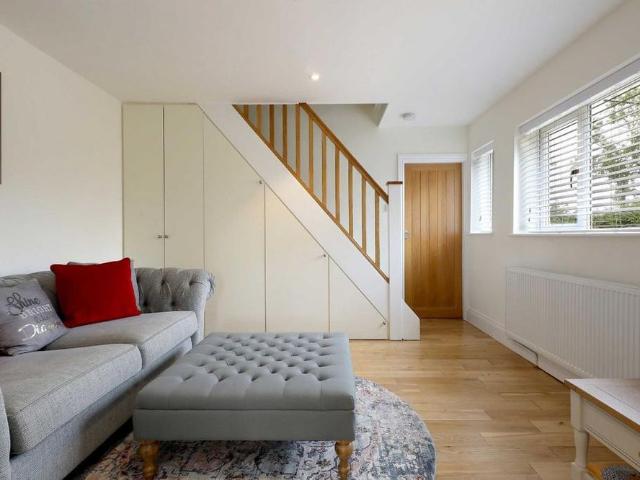 House for rent in Beaconsfield and Chepping Wye Community Board, Winchmore Hill