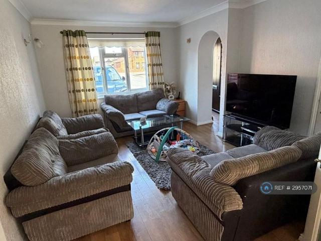 House for rent in Coldharbour, Greater London
