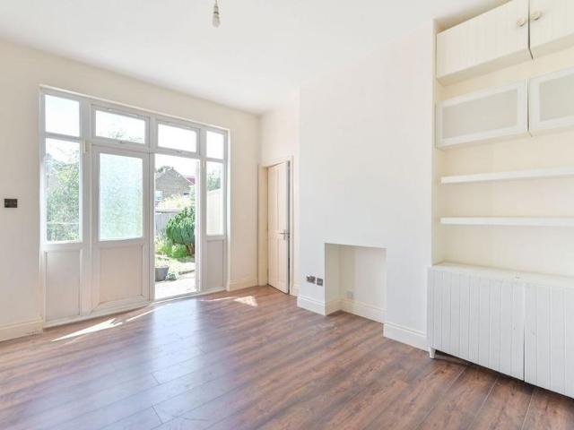 House for rent in Alperton, Greater London