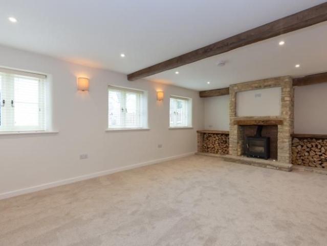 House for rent in Long Hanborough, West Oxfordshire