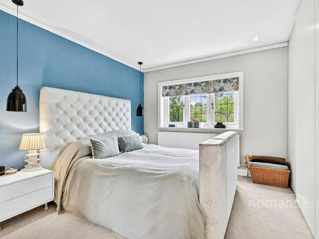 House for rent in Sunningdale, Windsor and Maidenhead