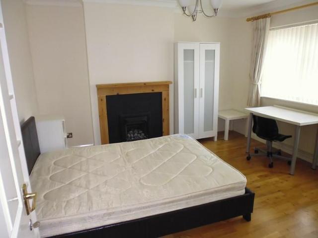 House for rent in Castle, Bedford