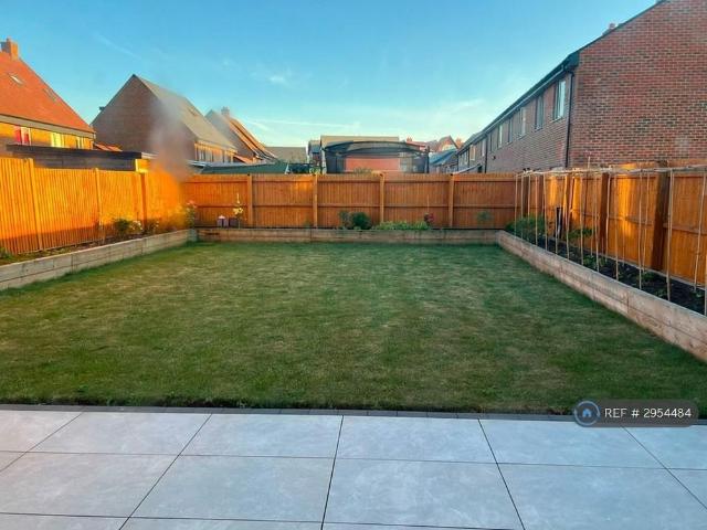 House for rent in Weston Turville, Buckinghamshire