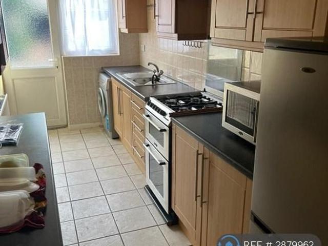 House for rent in Allenton, East Midlands