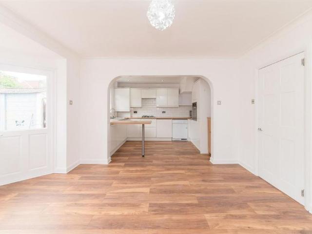 House for rent in London Borough of Barnet, Greater London
