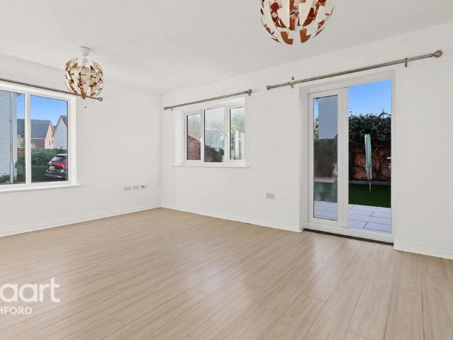 House for rent in Repton Park South, Ashford