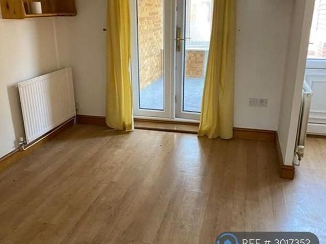 House for rent in Chelmondiston, Suffolk