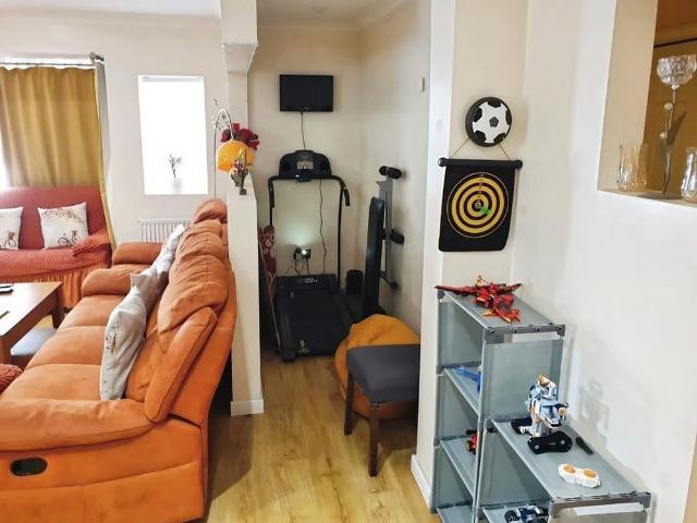 House for rent in Dagenham, Greater London