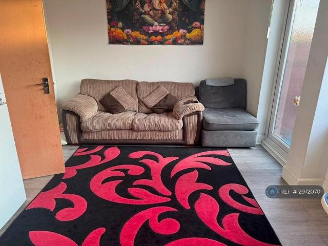 House for rent in Yiewsley, Greater London