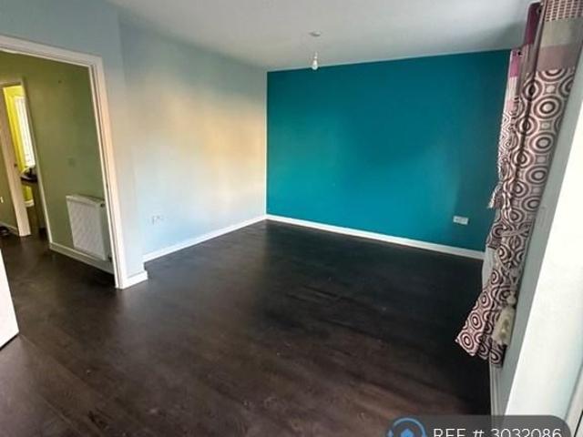 House for rent in Oxley Park, Shenley Church End