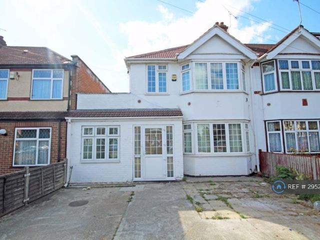 House for rent in London Borough of Hounslow, Osterley