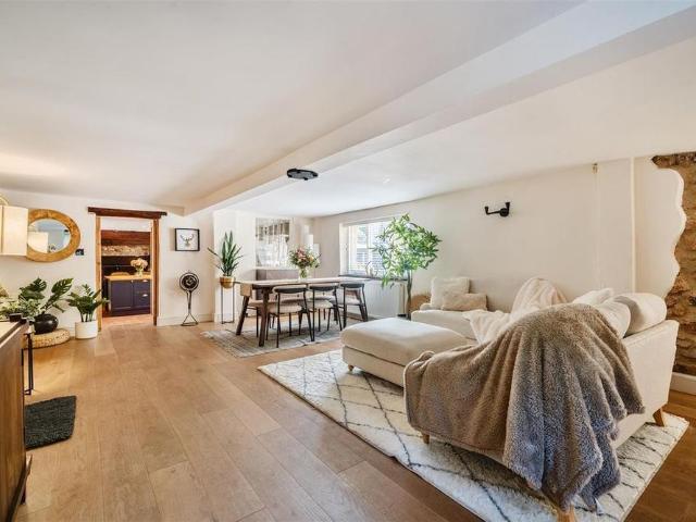 House for rent in Highweek, Bridford