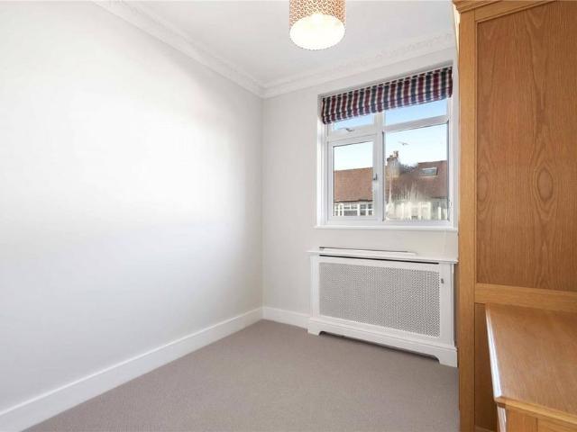 House for rent in London Borough of Richmond upon Thames, Greater London