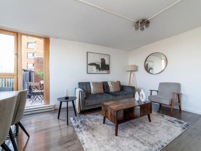 House for rent in Brompton, Greater London