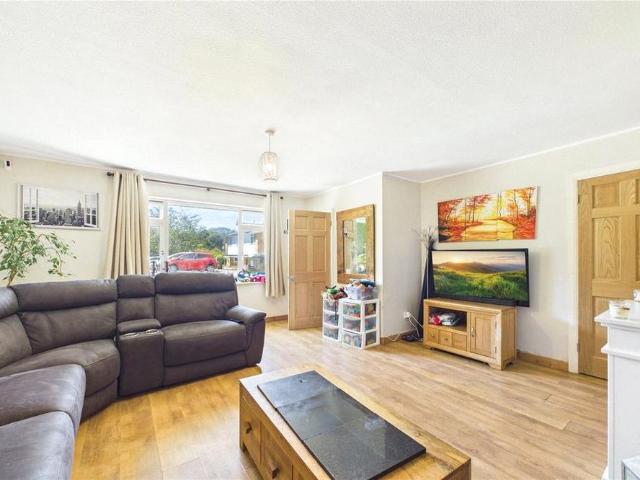 House for rent in Burghfield Common, West Berkshire