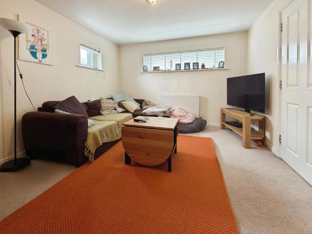 House for rent in East Wichel, Swindon