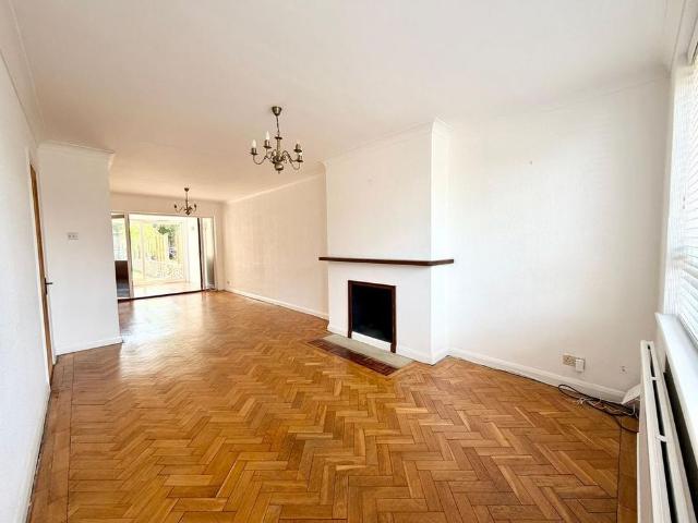House for rent in Lower Halliford, Surrey