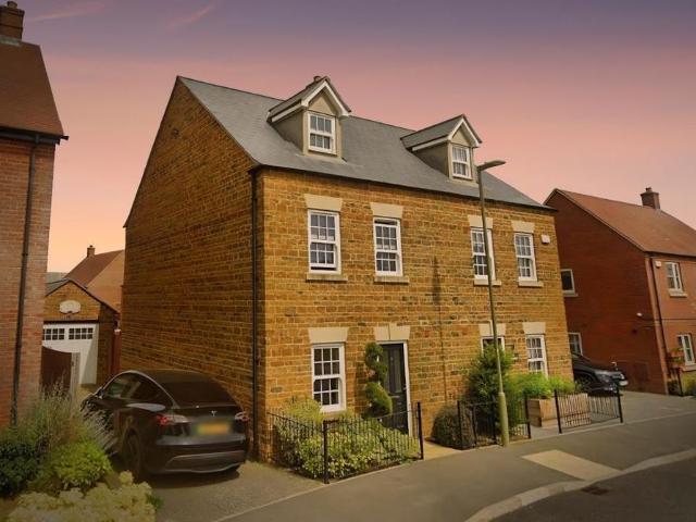 House for rent in Evershot, Oxfordshire