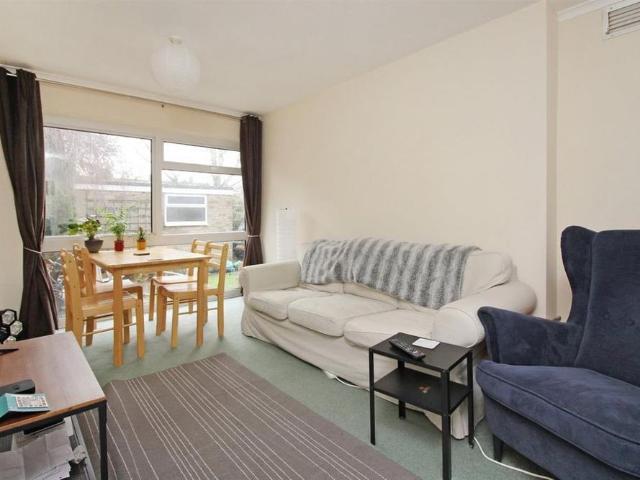 House for rent in St. Mildred's, The Bridge