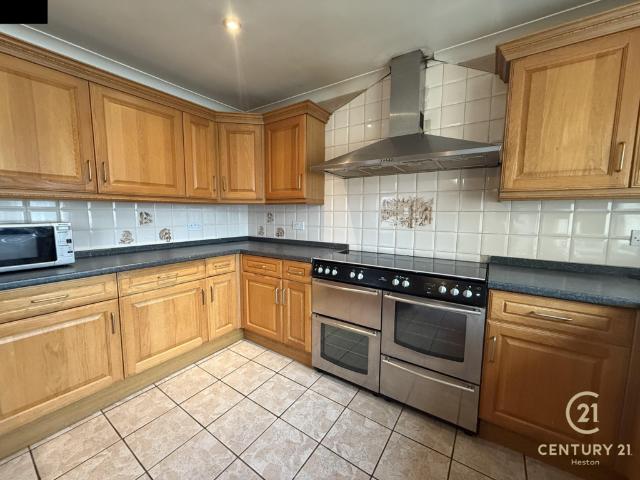 House for rent in Hayes, Greater London