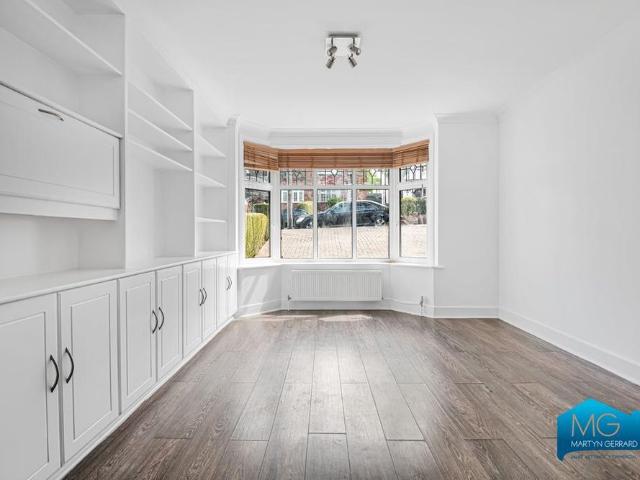 House for rent in The Hale, Greater London