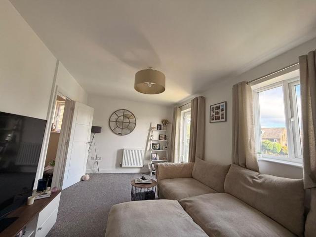 House for rent in Lindley, West Yorkshire