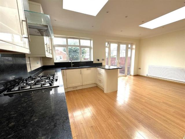 House for rent in Crook Log, Welling