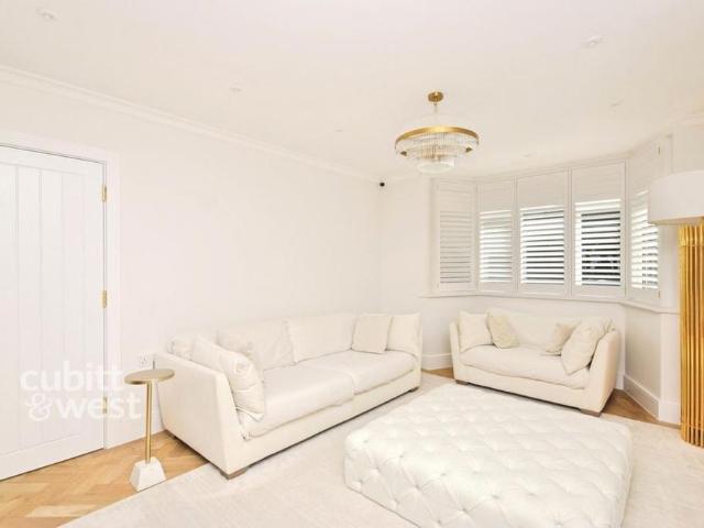 House for rent in Hackbridge, Greater London