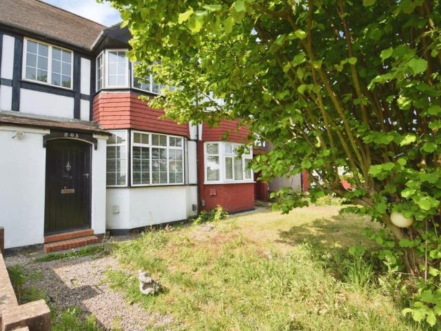 House for rent in Blackfen, Greater London