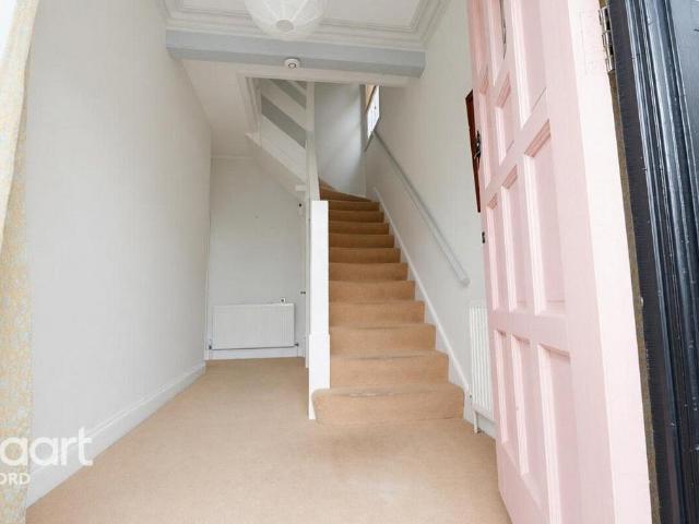 House for rent in Goodmayes, Greater London