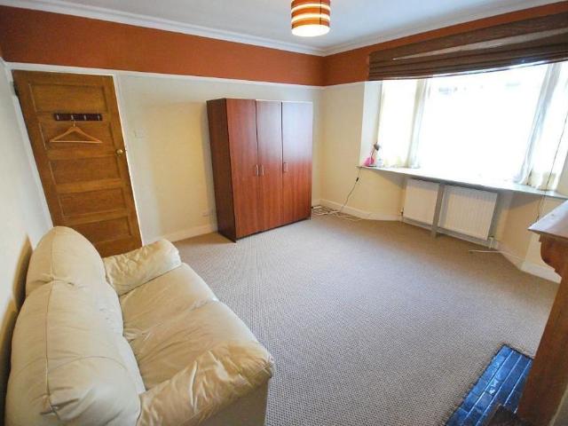 House for rent in Alperton, Greater London